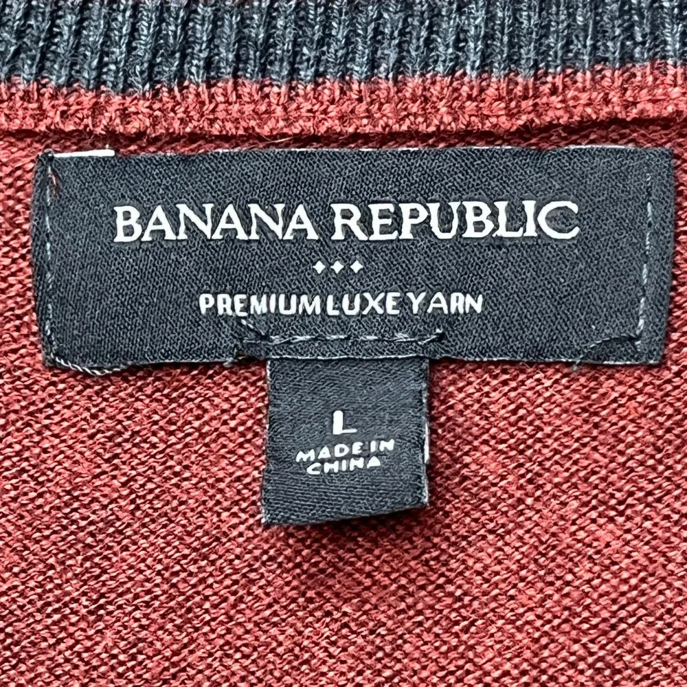 Banana Republic Sweater Mens Large Burgundy V-Neck Long Sleeve Silk Cashmere EUC